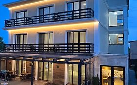 Clb Residence